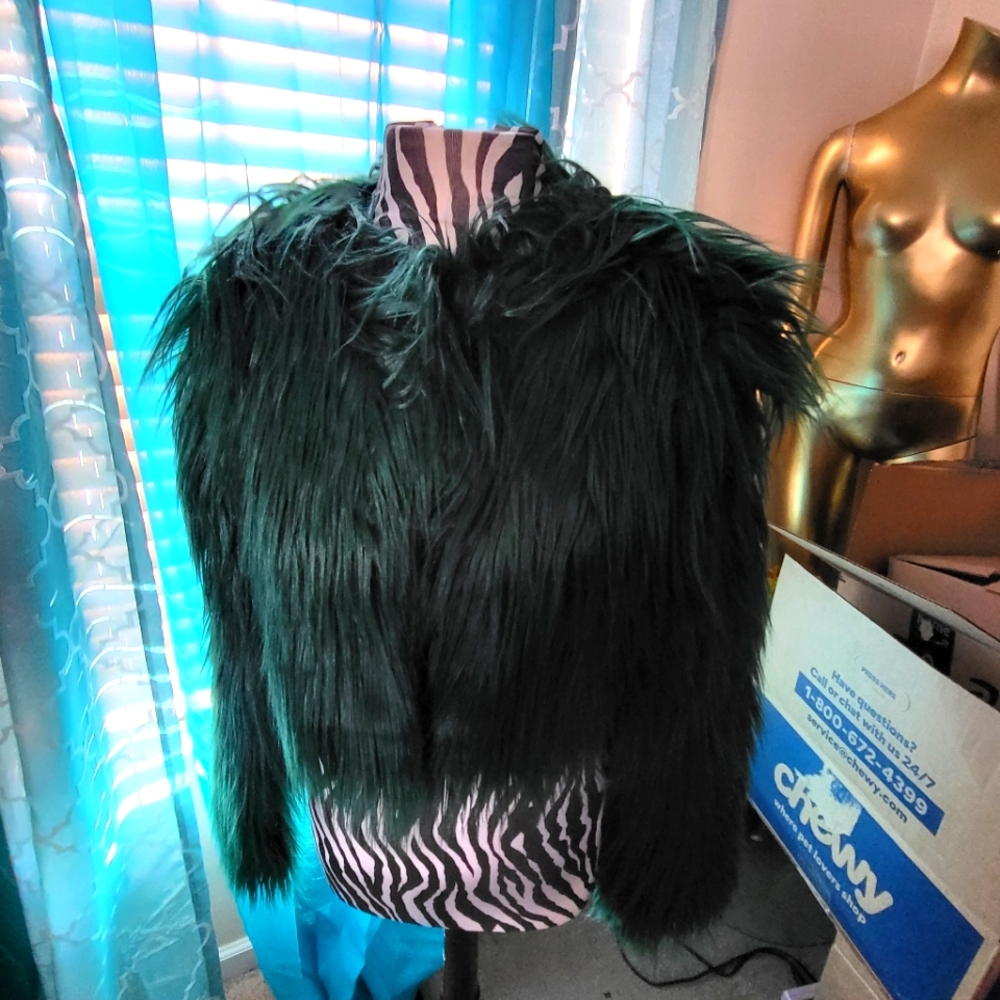 Boohoo Crop Faux Fur Jacket